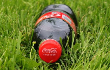 Coca-Cola pointé du doigt pour son utilisation massive de bouteilles en plastique lors des JO de Paris 2024