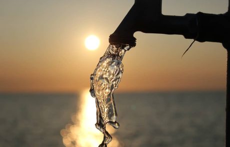 Économiser l’eau au quotidien : astuces et solutions
