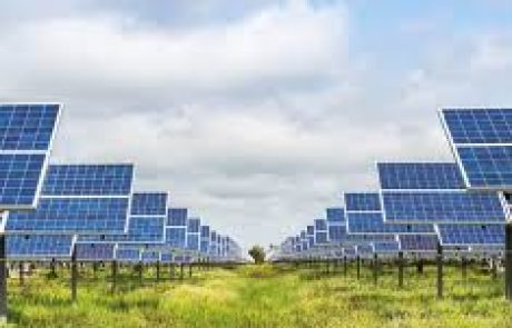 L’Italie limite l’installation de panneaux solaires sur les terres agricoles