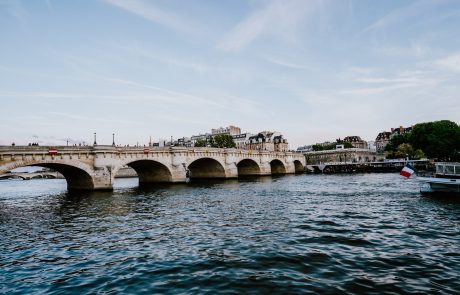 La pollution de la Seine dépasse largement les limites un mois avant les Jeux